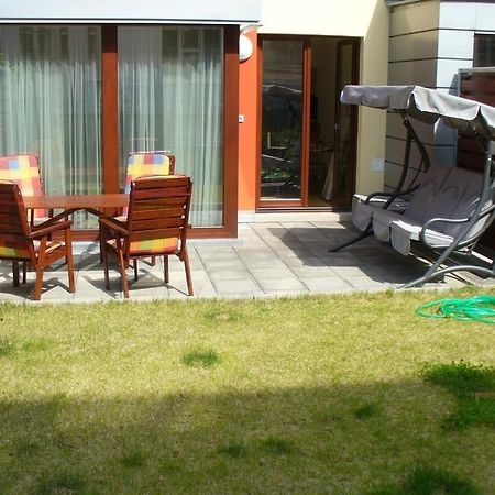 Garden Apartment With Garage In Central Prague Extérieur photo