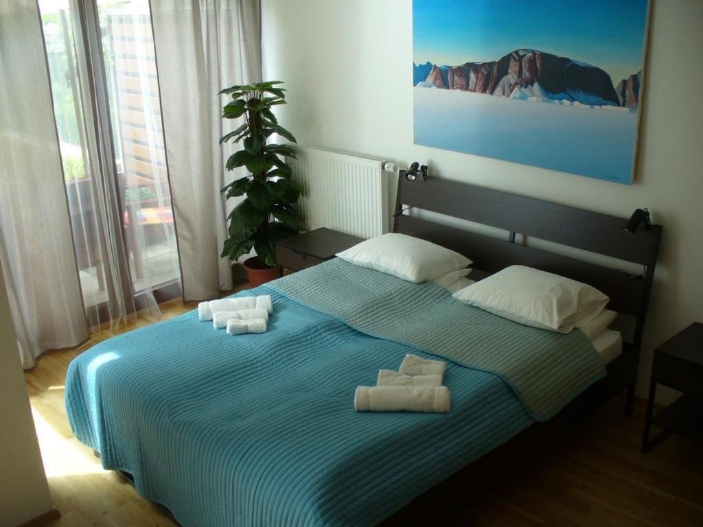 Garden Apartment With Garage In Central Prague Extérieur photo