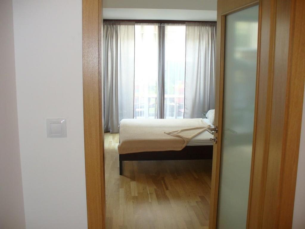 Garden Apartment With Garage In Central Prague Extérieur photo